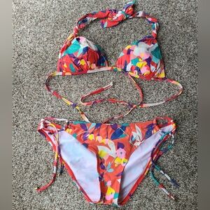 Floral roxy bikini